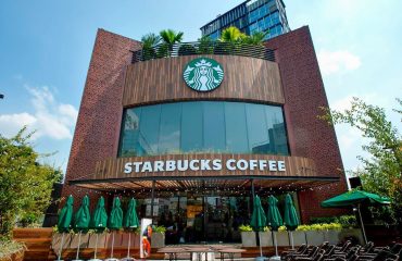 Starbucks Coffee – New World, Quận 1