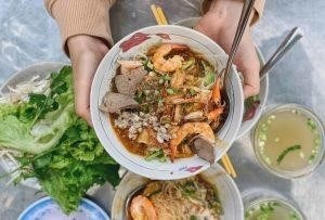 Hủ tiếu Nam Vang Tài Anh là một món ăn đặc sản của thành phố Sài Gòn, với hương vị độc đáo và phong cách chế biến riêng biệt.