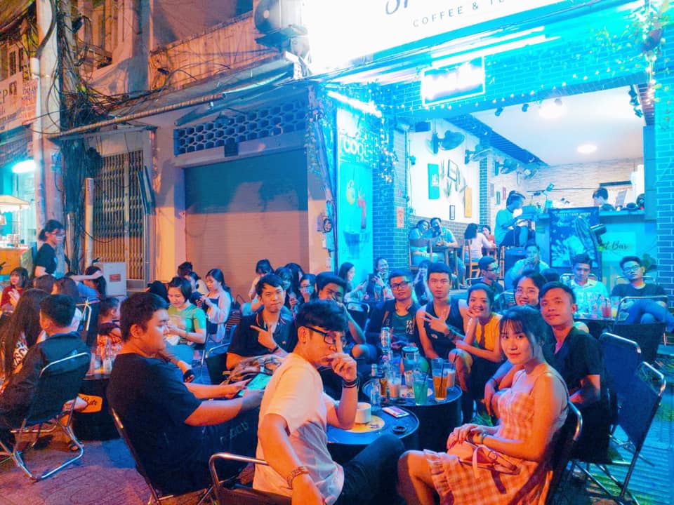 saigon_tra-sua-up-nguoc-spirit-bar-3