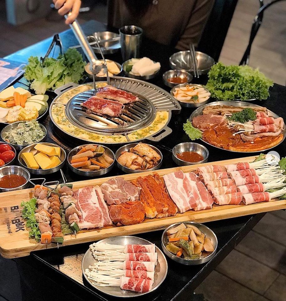 Buk Buk buffet lẩu nướng dưới 200k