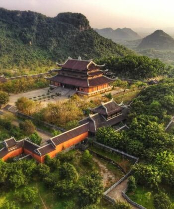 chua bai dinh o ninh binh