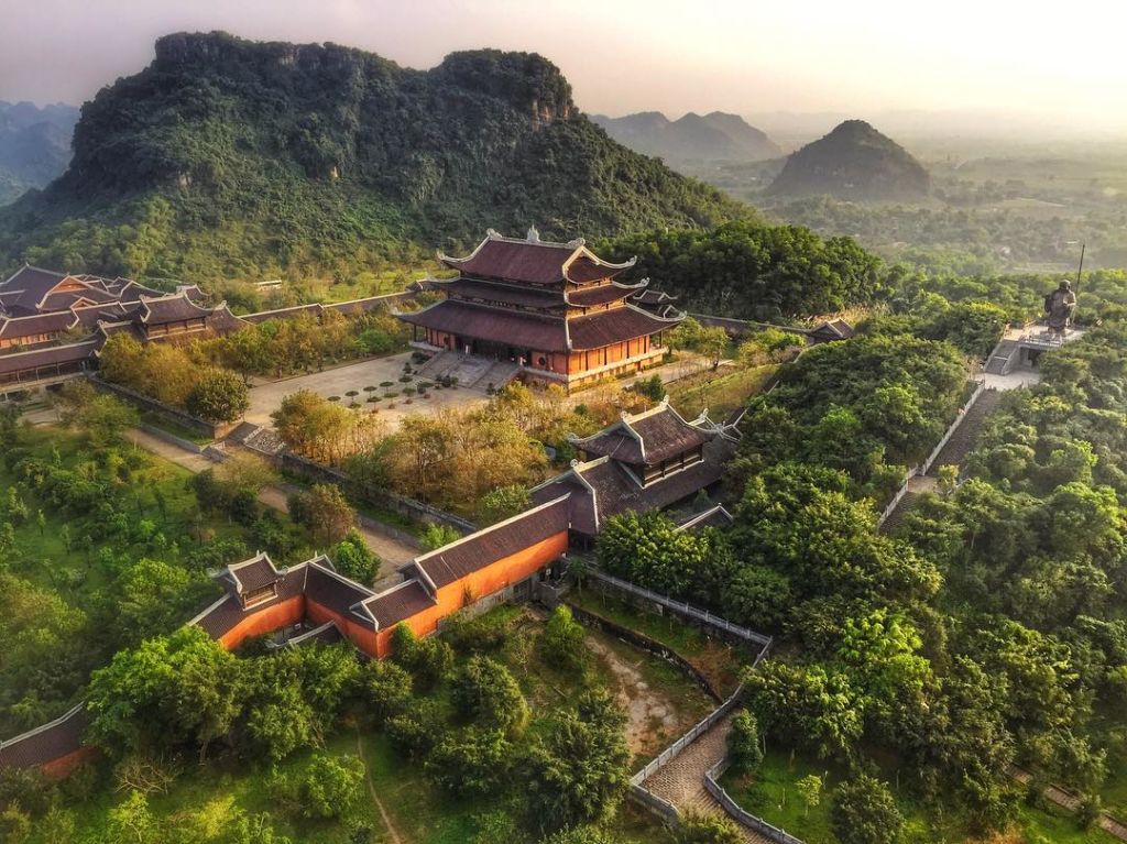 chua bai dinh o ninh binh