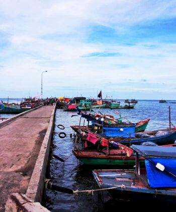 làng chài hàm ninh