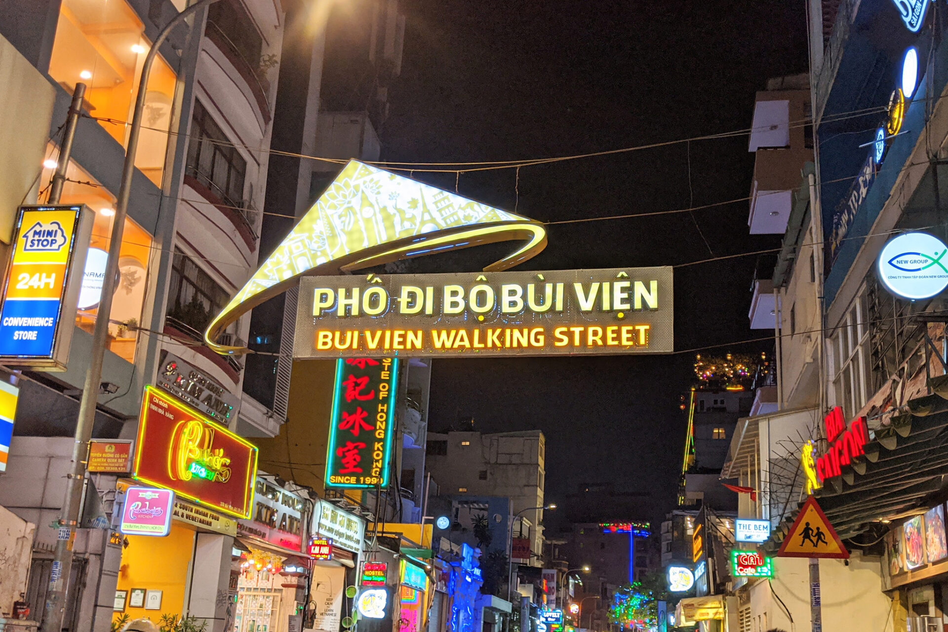 phố tây bùi viện