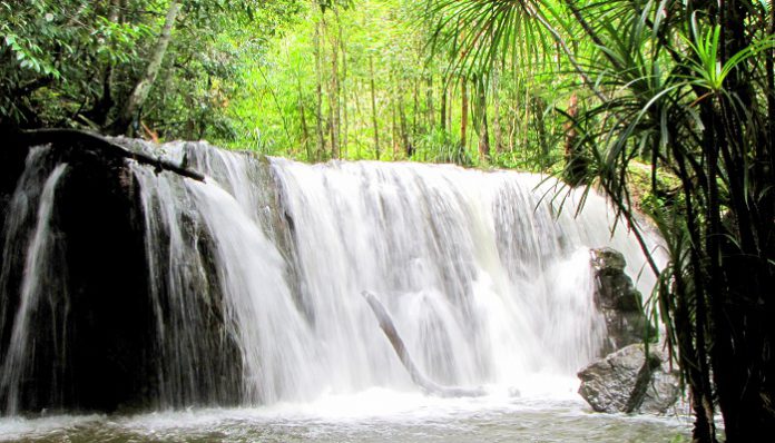 khu-du-lich-suoi-tranh-phu-quoc-01