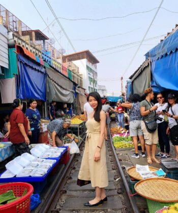 cho-troi-maeklong-railway-market-11