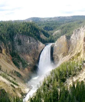 Công viên Quốc gia Yellowstone - nguồn: Internet
