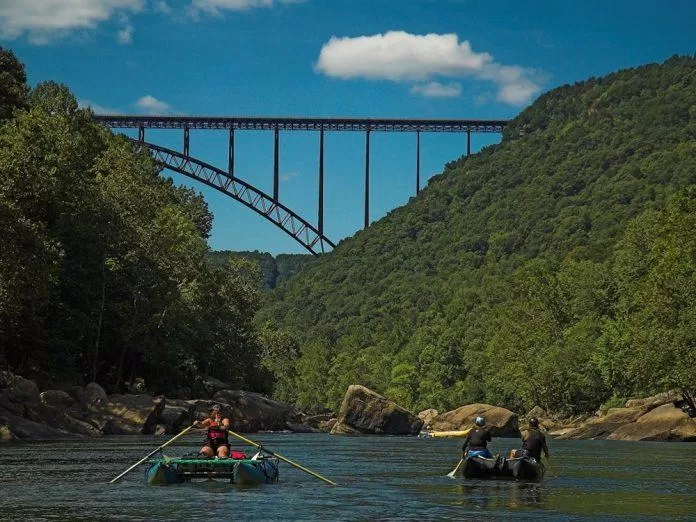 New River Gorge Bridge (Ảnh: Internet)